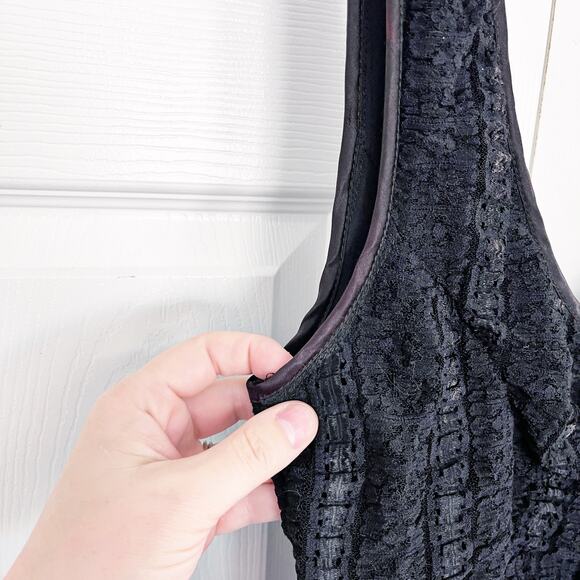 Loralie Original Vintage Sleeveless Black Lace Tulle Gown - Picture 3 of 13